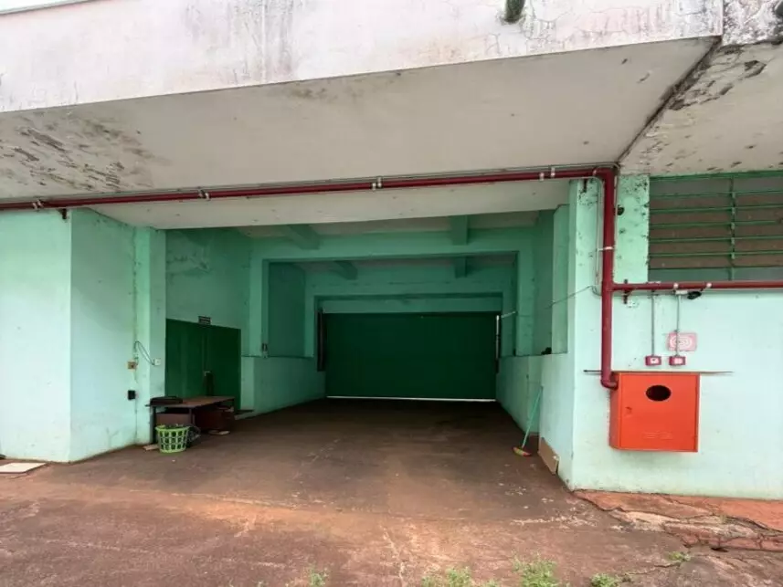 Prédio comercial com 4.427,06m² construídos