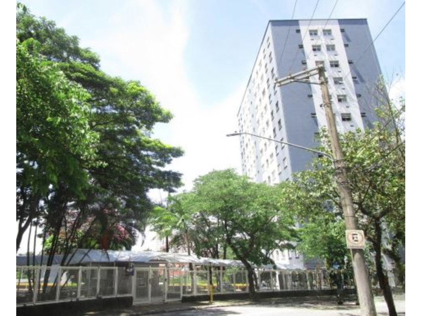 Apartamento com 2 quartos em leilão