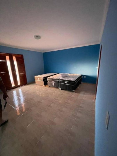 Casa com 2 quartos, 2 banheiros e 256m² de área construída, ocupada
