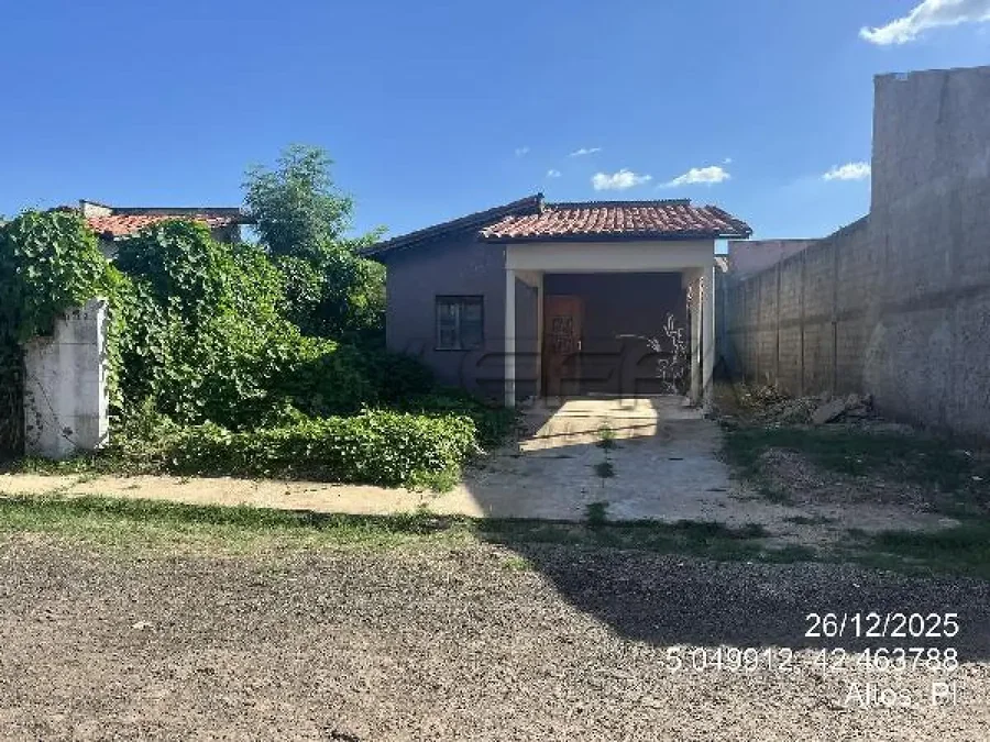 Casa com 1 quarto e 250m² de área privativa