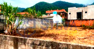 Terreno 300m² em Balneário Santa Cruz, Ubatuba - Excelente oportunidade