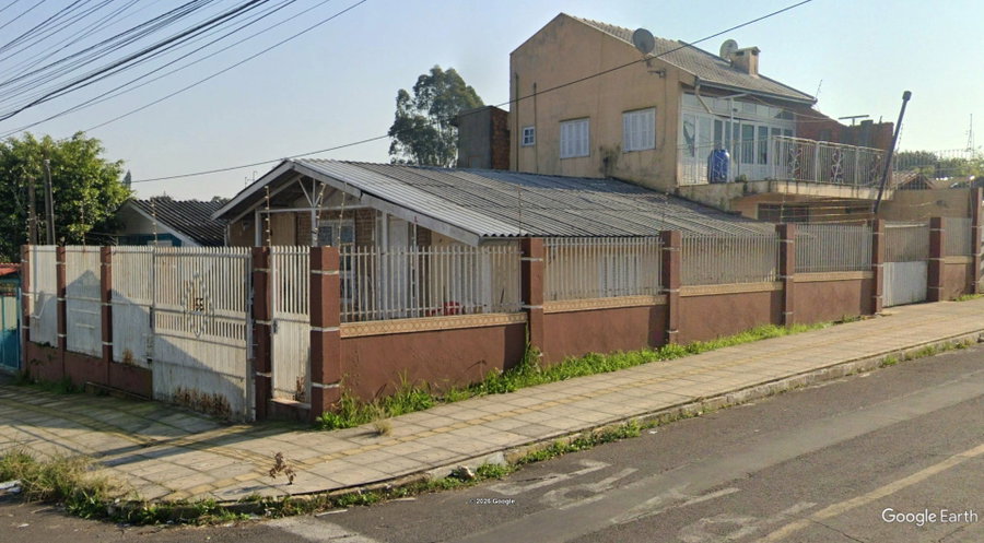 Casa de Madeira com 240m² no Loteamento Morada do Vale em Gravataí/RS