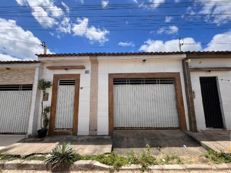 Casa com 2 Quartos em São Bento do Una/PE