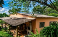 Imóvel rural com casa sede e benfeitorias em 2 hectares