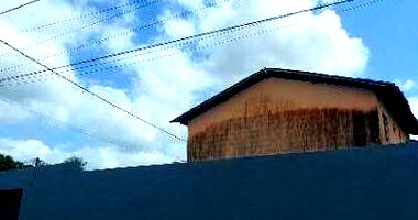 Casa em condomínio com 1 quarto, 1 banheiro e 1 vaga, 60m² construída, ocupada