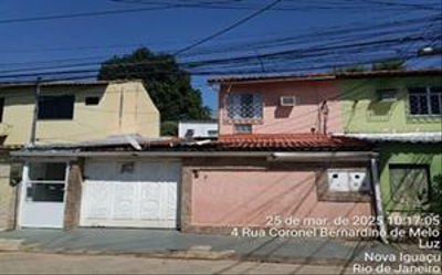 Casa residencial com fração ideal em condomínio fechado