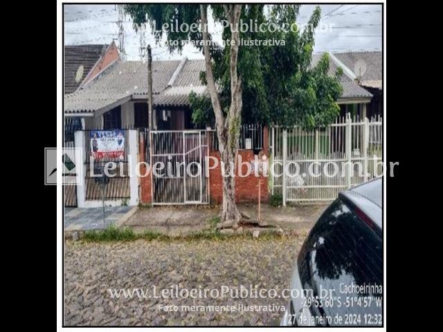 Casa aconchegante com 1 quarto, banheiro e 30,79m² construída