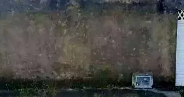 Casa padrão ocupada com 56m² construída e 200m² de terreno