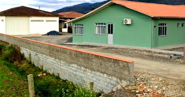 Terreno com Garagem e Sala em Urubici/SC