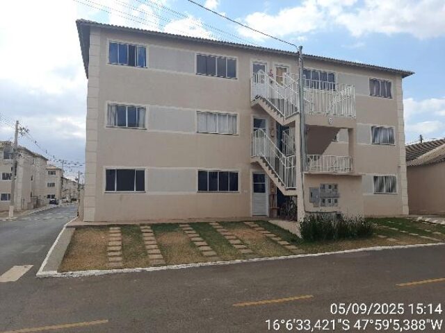Apartamento com 2 quartos e 1 vaga em Valparaíso de Goiás