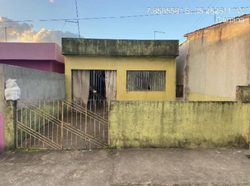 Casa em Carpina/PE com 3 Quartos e 1 Vaga