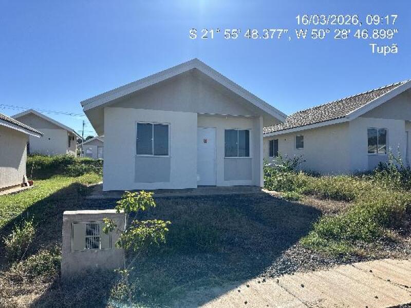 Casa com 2 Quartos e 1 Vaga em Tupã/SP