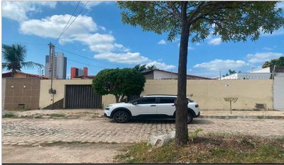 Casa com 448,87 m², 1 vaga de garagem, ocupada