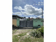 Casa com 2 Quartos e 125m² de Terreno em Santa Rita/PB