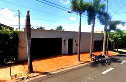 Casa em Barretos com 3 quartos e 2 banheiros