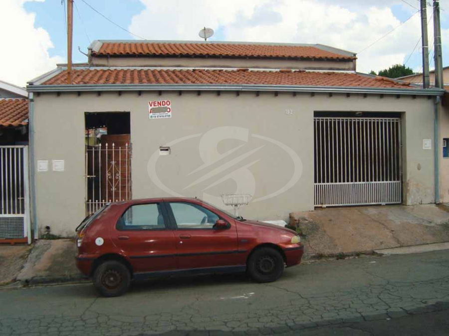 Casa de 240 m² com 3 dormitórios no Jardim Brasil