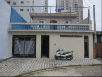 Casa no Litoral com 216m² Construída em Mongaguá - SP