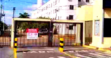 Apartamento 2 Quartos com 1 Vaga em Campo Grande