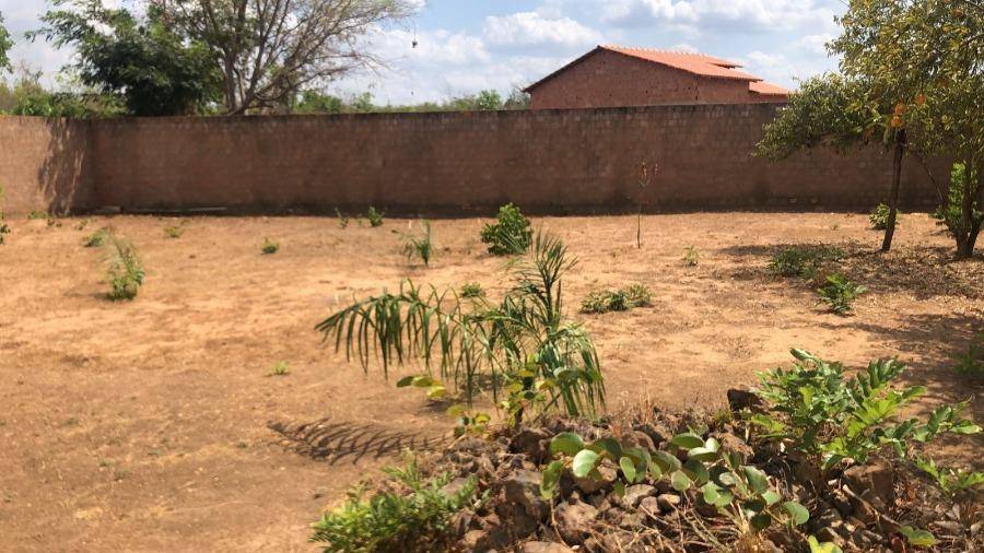 Casa aconchegante de 168 m² construídos, ocupada, pronta para investimento