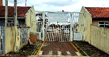 Casa com 2 quartos e 97m² de terreno em Fazenda Rio Grande/PR