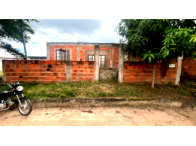 Casa 2 quartos, 1 banheiro, 55m² construída, garagem, desocupada