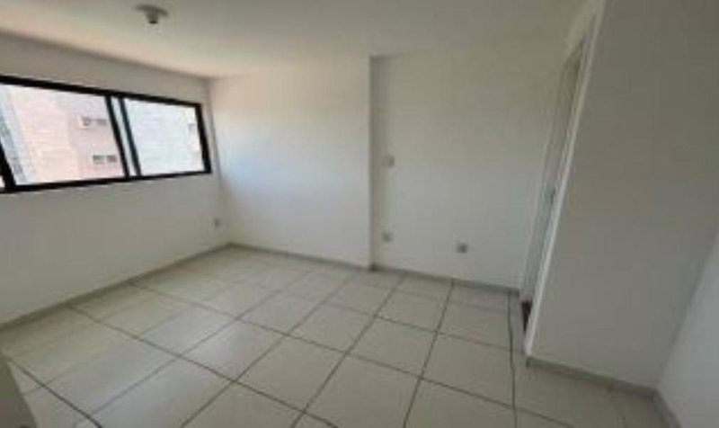 Apartamento com 2 quartos e 1 vaga em Pajuçara