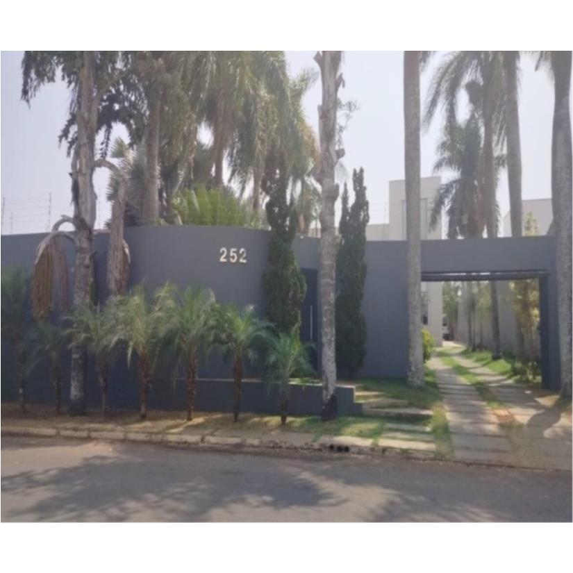 Casa com 790m² em Patos de Minas/MG - Alto dos Caiçaras