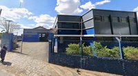 Galpão Assobradado com 900m² e Edícula