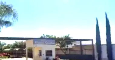 Apartamento térreo com 1 quarto, 1 vaga e 51,92m² útil ocupado