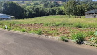Terreno de 395,31m² no Loteamento Santa Terezinha