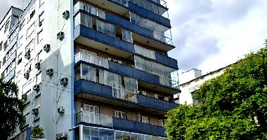 Apartamento 3 quartos, 2 banheiros, 147,49m², Desocupado