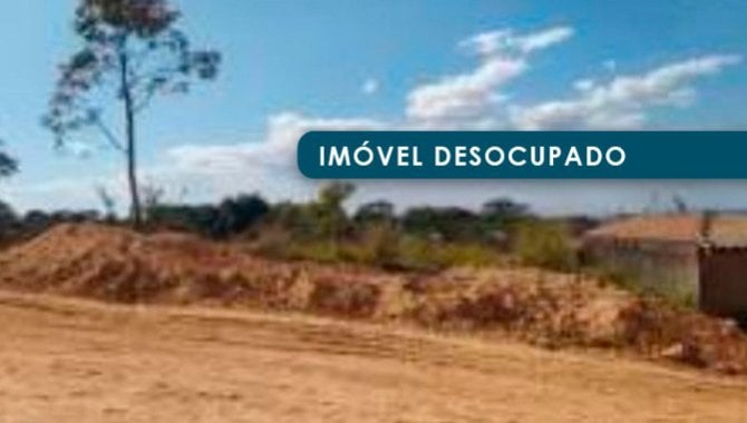 Terreno com 300 m² em Divinópolis-MG