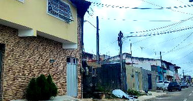 Casa com 2 Quartos e 1 Vaga em Maracanaú