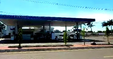 Imóvel Comercial com Posto de Combustíveis em Leilão