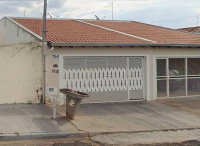 Casa Ocupada em Fernandópolis com 180m² de Terreno