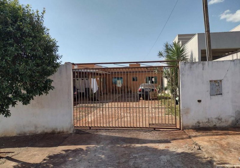 Terreno em Jardim Cidade Nova II com 302,87 m²