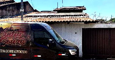 Casa com 3 quartos, 2 banheiros e 167,99m² de área privativa