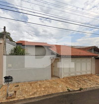 Casa com 3 quartos, 211,86 m² construídos, ocupada