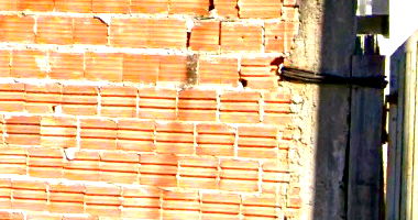 Casa com 126m² em Conjunto Habitacional Ulysses Guimarães em Cambé/PR