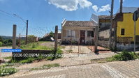 Casa com 2 quartos, 39,27m², terreno 298,21m², desocupada