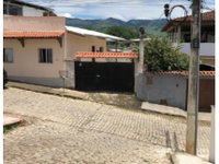 Casa com 2 quartos, 1 banheiro e 125m² de área construída