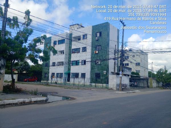 Apartamento 2 quartos com varanda, 2 banheiros e 1 vaga
