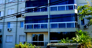 Apartamento com 3 Quartos e 2 Banheiros em Florianópolis