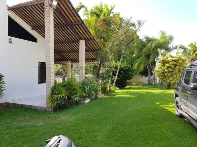 Casa com Piscina, 3 Quartos e 263m² em Nísia Floresta