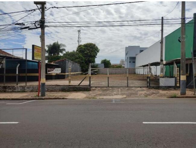 Terreno com 965,06 m² em São Carlos/SP