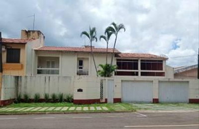 Casa 320m² com 4 Dorms, 3 Banheiros, 1 Vaga - Londrina-PR