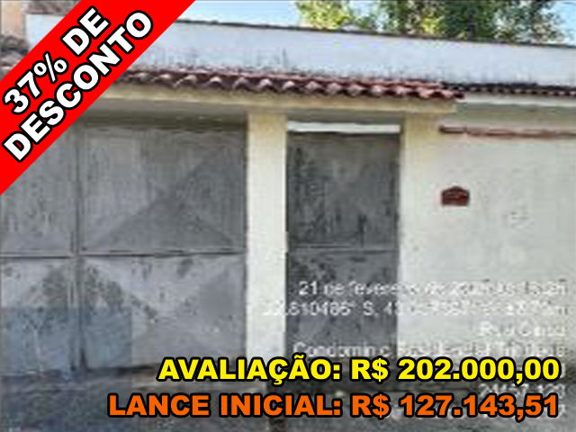 Casa com 65 m² de área privativa, 1 quarto, sem vaga, desocupada