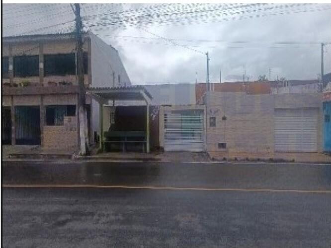 Casa com 1 quarto e 1 banheiro, 74,56m² de área privativa