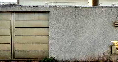 Casa em Goiânia com 2 Quartos e Terreno Amplo