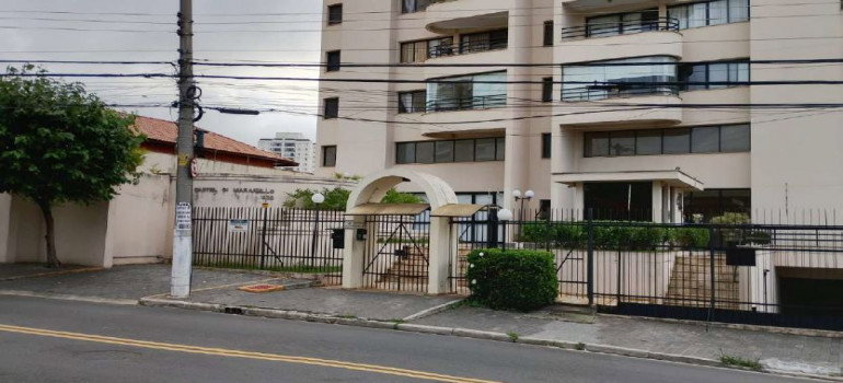 Apartamento com 2 quartos, 2 vagas e 86,31m² útil